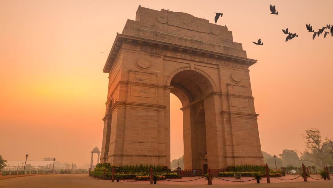 Delhi: Private Full-Day City Tour of Old and New Delhi